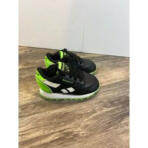 Reebok Classic Nylon Toddler Sneaker in 4.5C